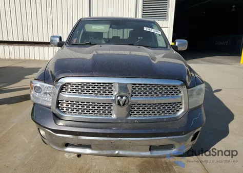 2015 Ram 1500 Laramie из США, поврежденный, VIN 1C6RR7NM2FS731020